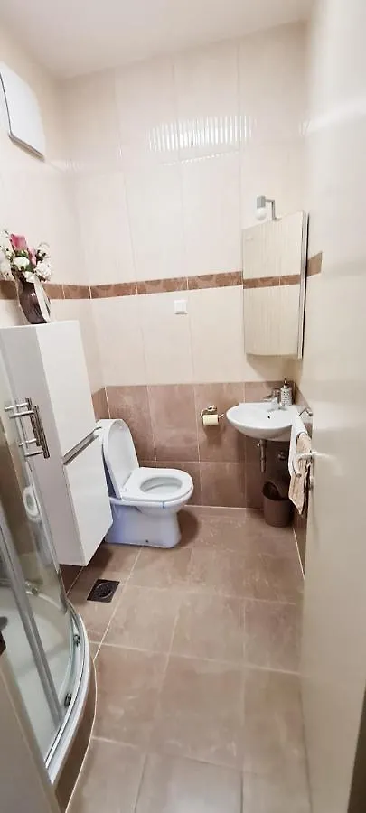 Apartment Azure *Close To The Beach Split